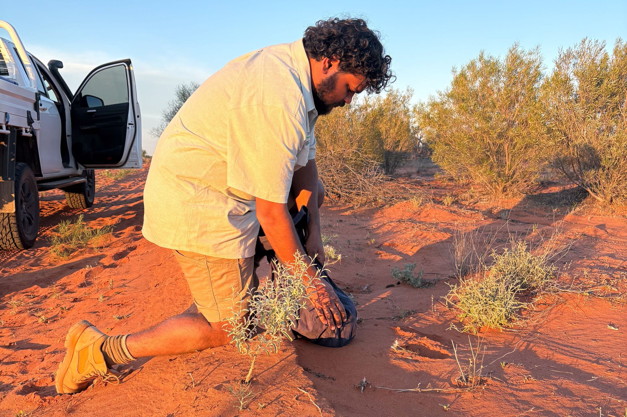 Taronga Trainee Keeper Vincent Hamilton at Sturt National Park