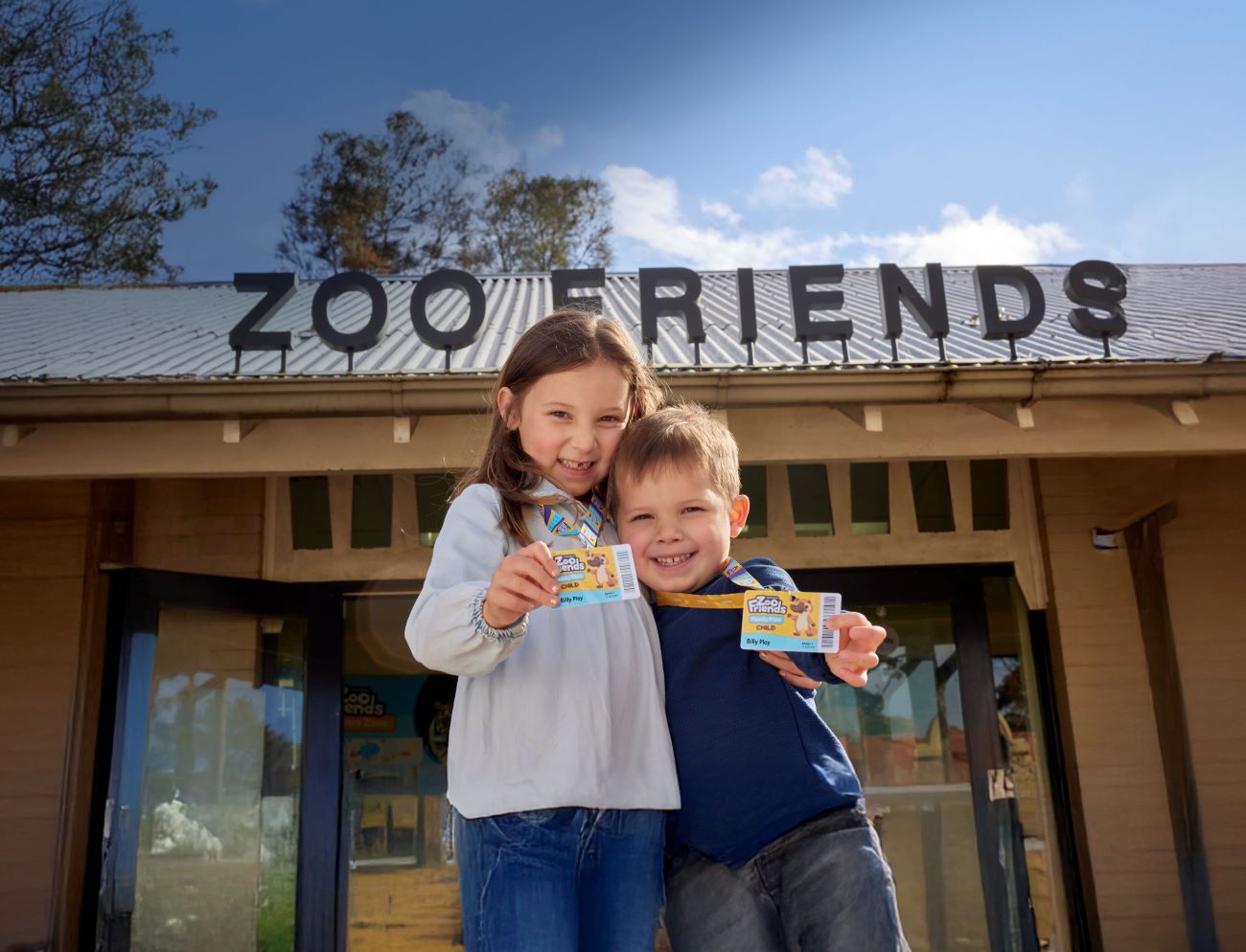 Zoo Friends kids outside the Zoo Friends Office